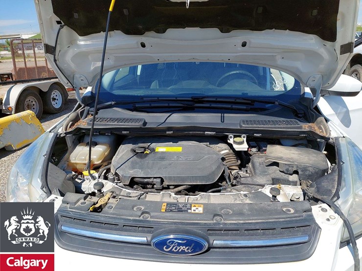 2016-ford-escape-se-image-17