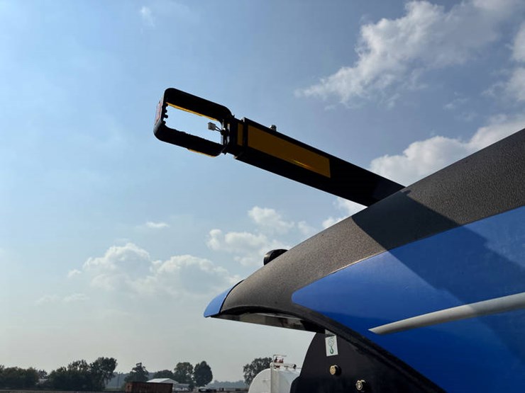 2021-new-holland-t9.565-image-28