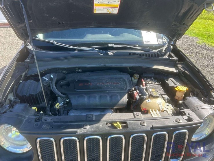 2015-jeep-renegade-image-9