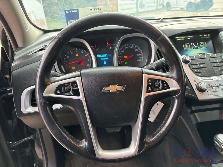 2015-chevrolet-equinox-image-12