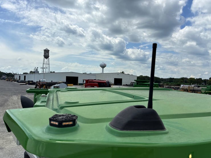 2021-john-deere-8rx-310-image-87