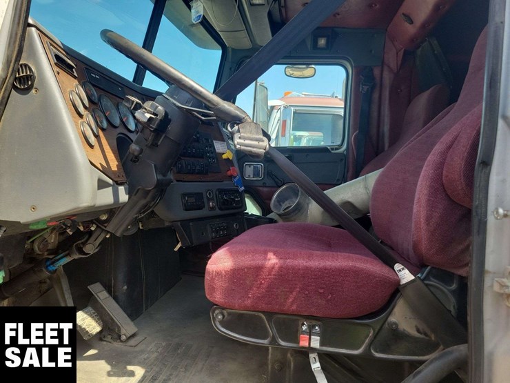 2012-western-star-4900-image-6