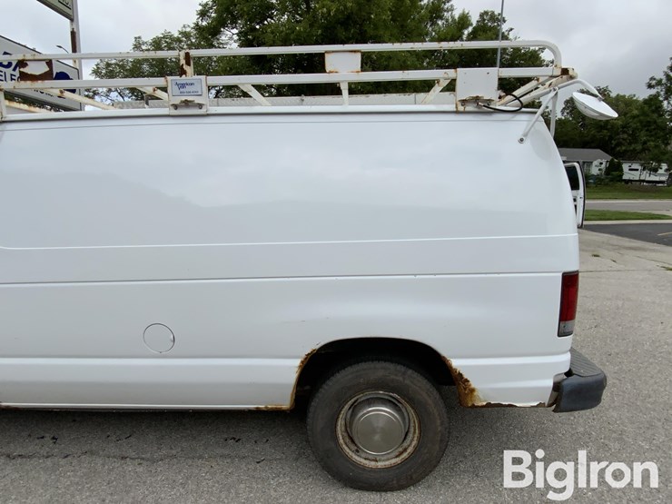2007-ford-e350-image-11