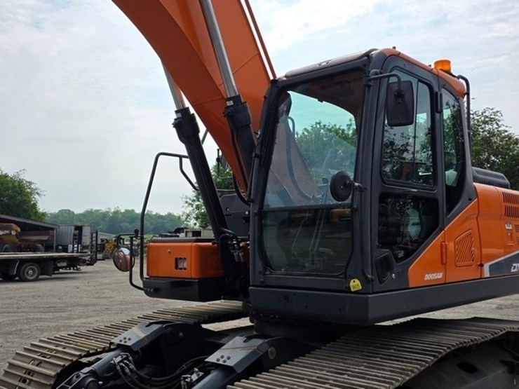 2019-doosan-dx225-lc-5-image-44