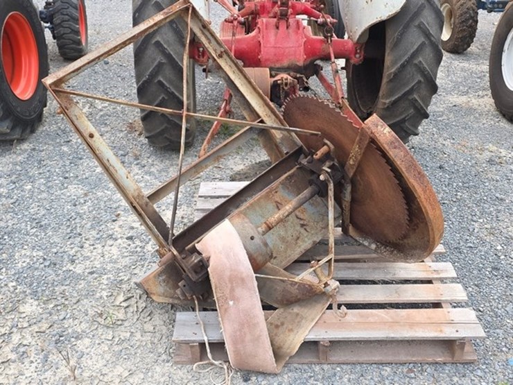 ford-8n-image-10