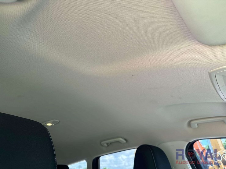 2016-ford-escape-se-image-27