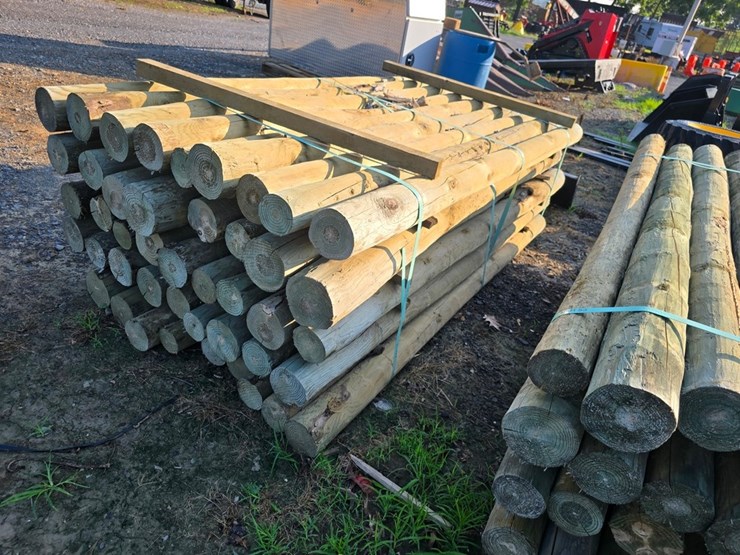 new-45-4x7-treated-fence-posts-image-2