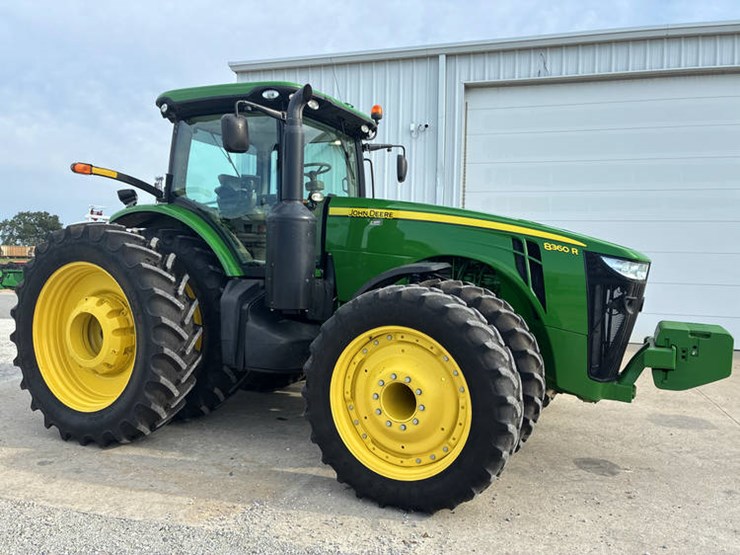 2012-john-deere-8360r-image-1
