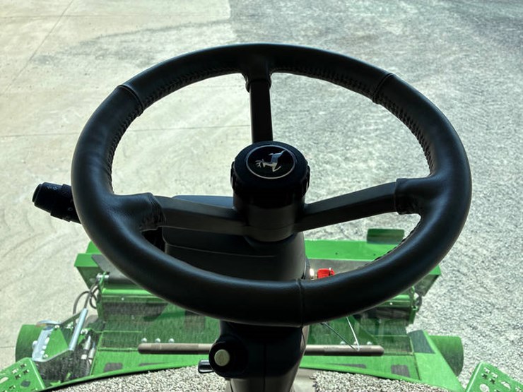 2024-john-deere-s780-image-99