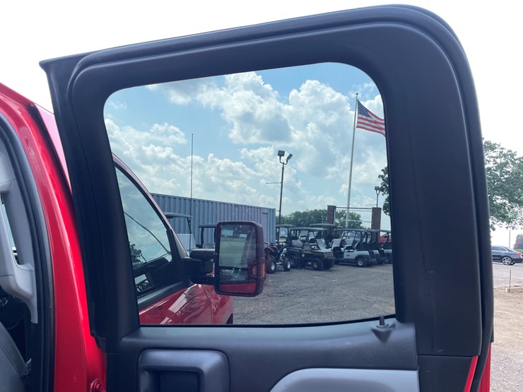 2019-chevrolet-silverado-2500-image-61