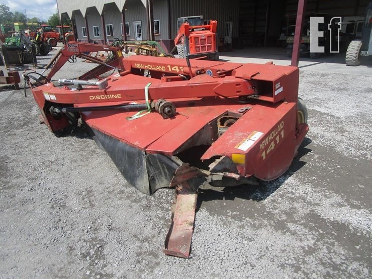 new-holland-1411-image-3