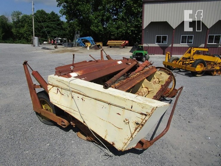 new-holland-478-image-2