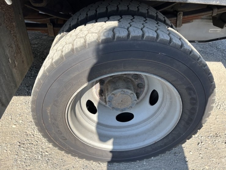 2012-ford-f550-image-20