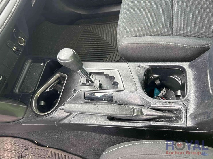 2018-toyota-rav4-image-34