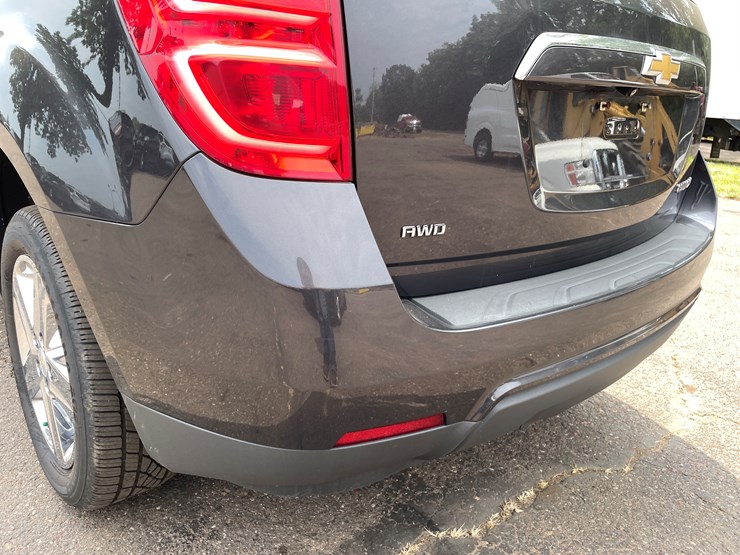 2016-chevrolet-equinox-lt-image-26
