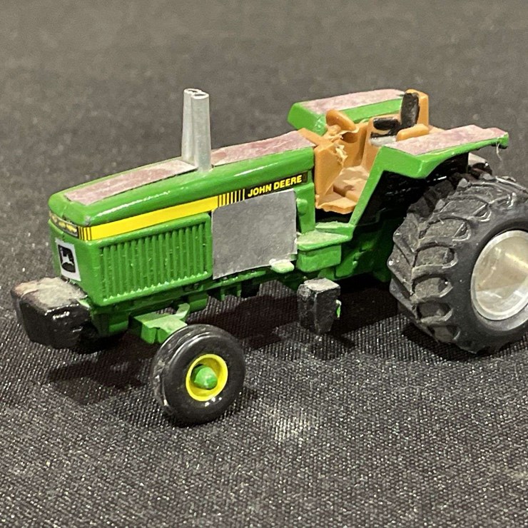 JOHN DEERE 64