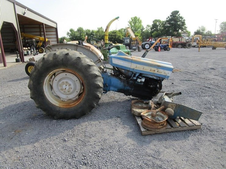 ford-5000-image-12