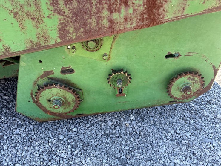 john-deere-444-image-15