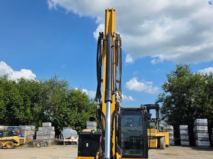 2023-caterpillar-310-image-53
