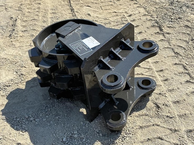 caterpillar-307-image-4