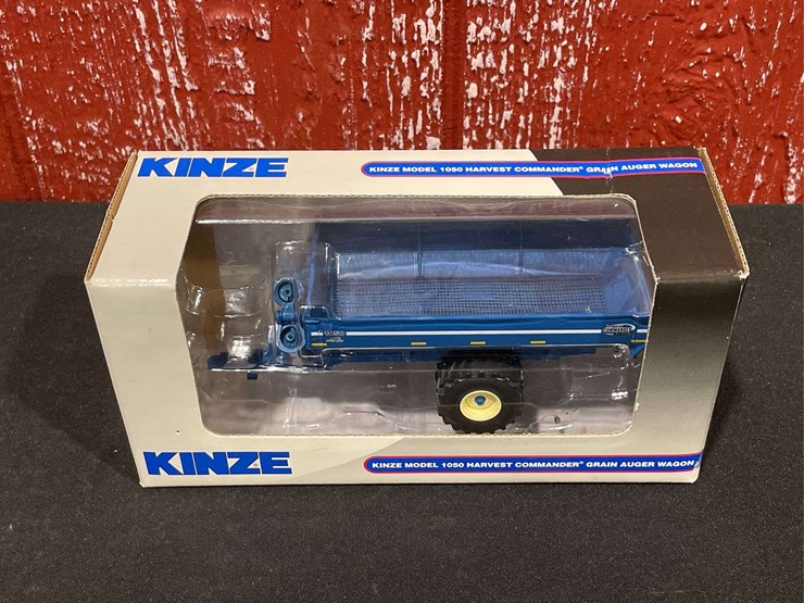 kinze-1050-image-3