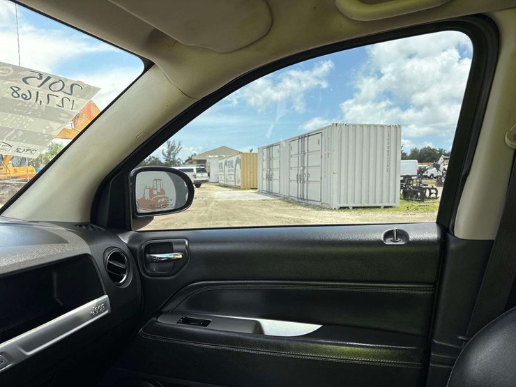 2015-jeep-compass-image-9