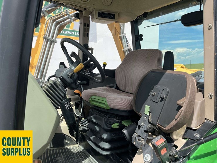 2012-john-deere-5115m-image-13