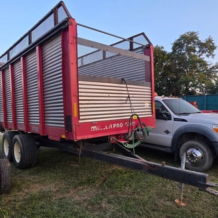 MILLER PRO 5300