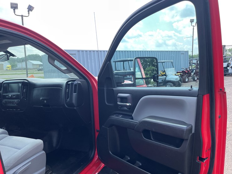 2019-chevrolet-silverado-2500-image-51