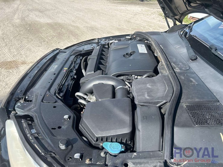 2012-volvo-xc70-image-16