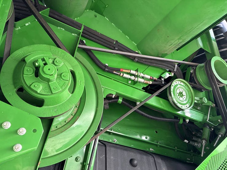 2015-john-deere-s680-image-99