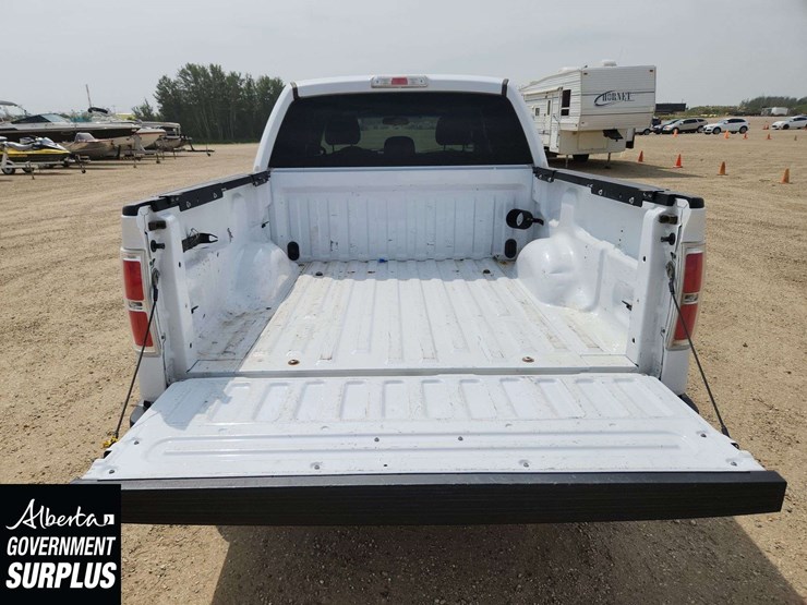 2014-ford-f150-image-17