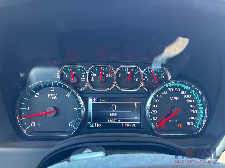 2019-chevrolet-tahoe-image-13