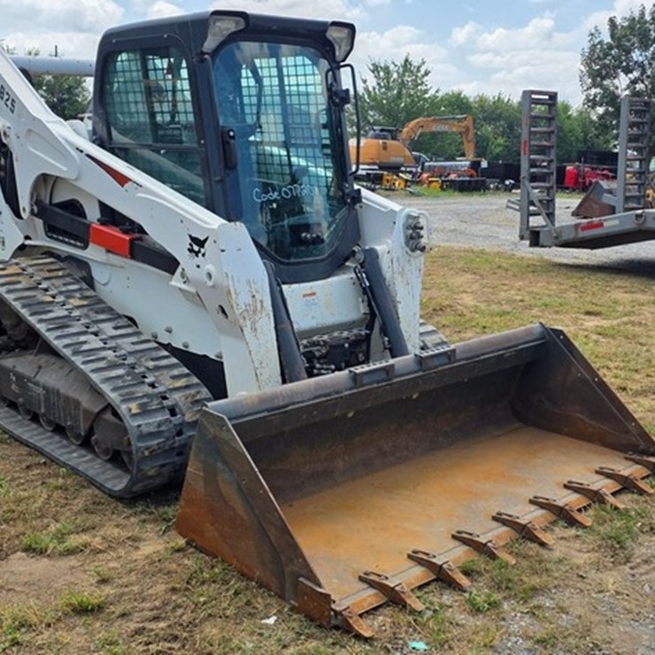 2018 BOBCAT T870