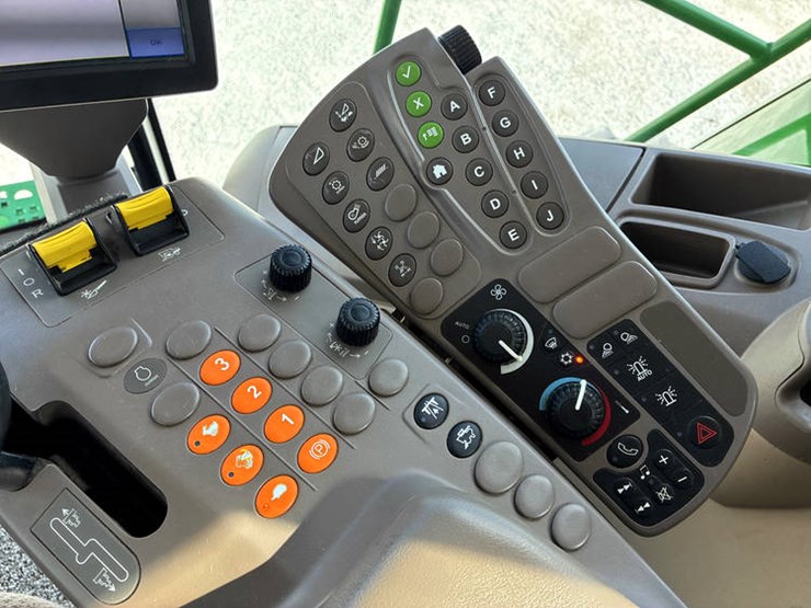 2013-john-deere-s670-image-107