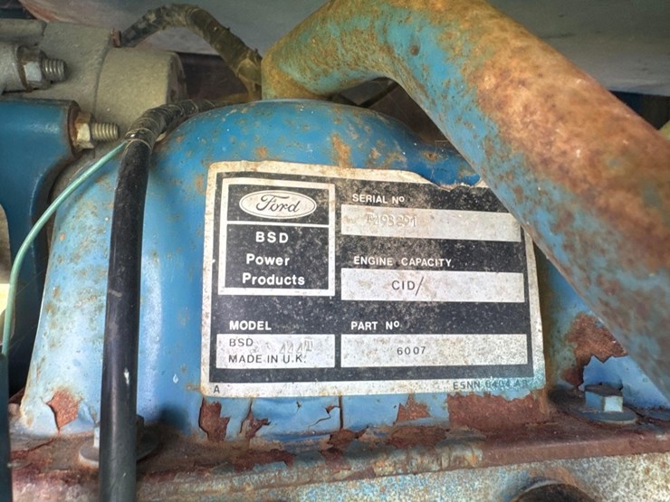 ford-7710-image-15