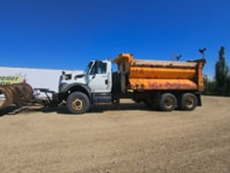 2009-international-workstar-7600-image-5