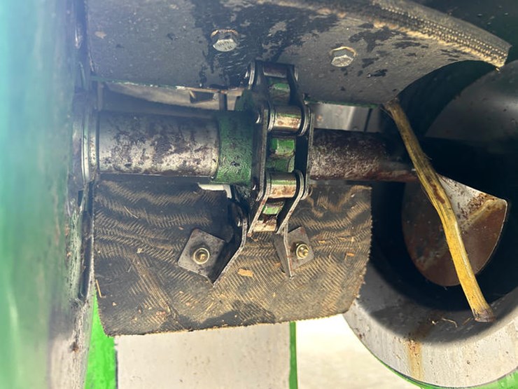 2001-john-deere-9550-image-69