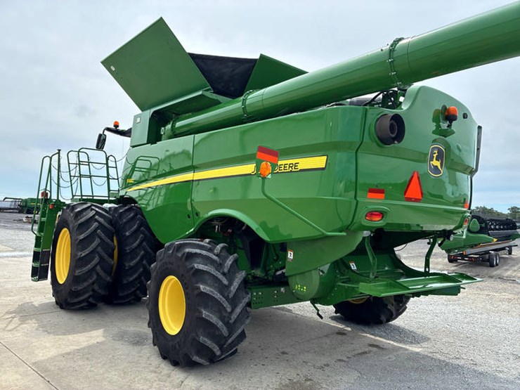 2017-john-deere-s680-image-6