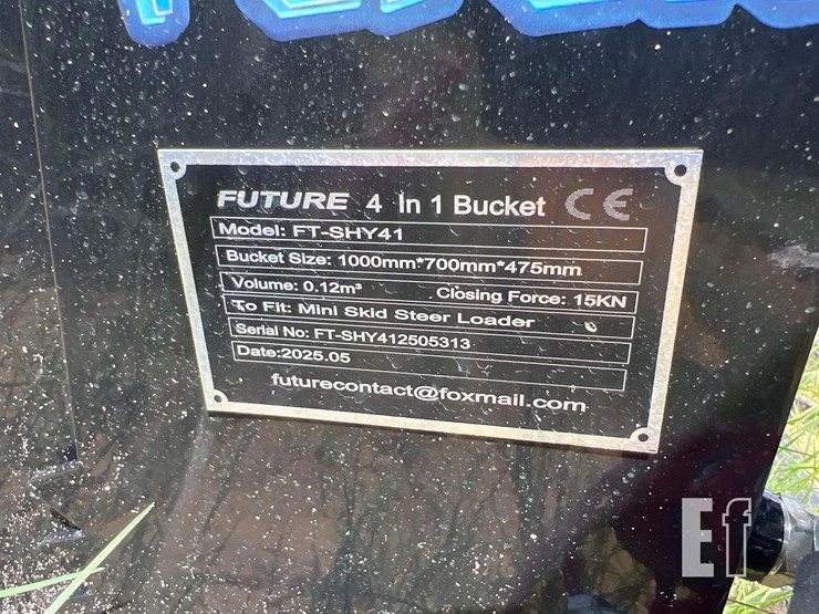 unused-future-mini-skid-steer-hyd-4in1-bucket-image-4