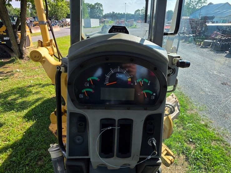 2009-caterpillar-140m-vhp-image-75
