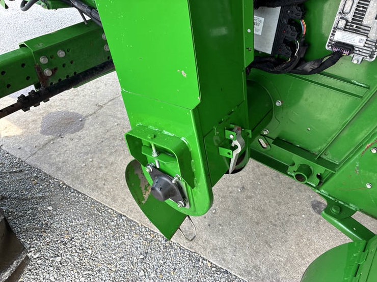 2017-john-deere-s680-image-87