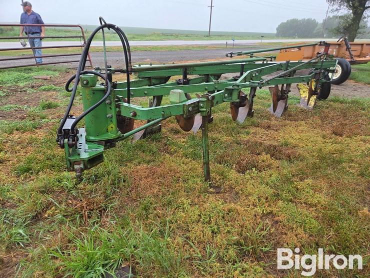 john-deere-5-image-7