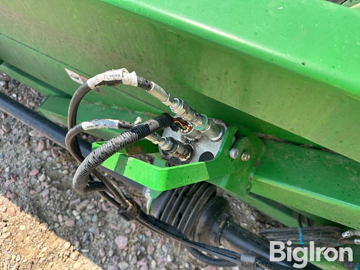 2011-john-deere-612c-image-13