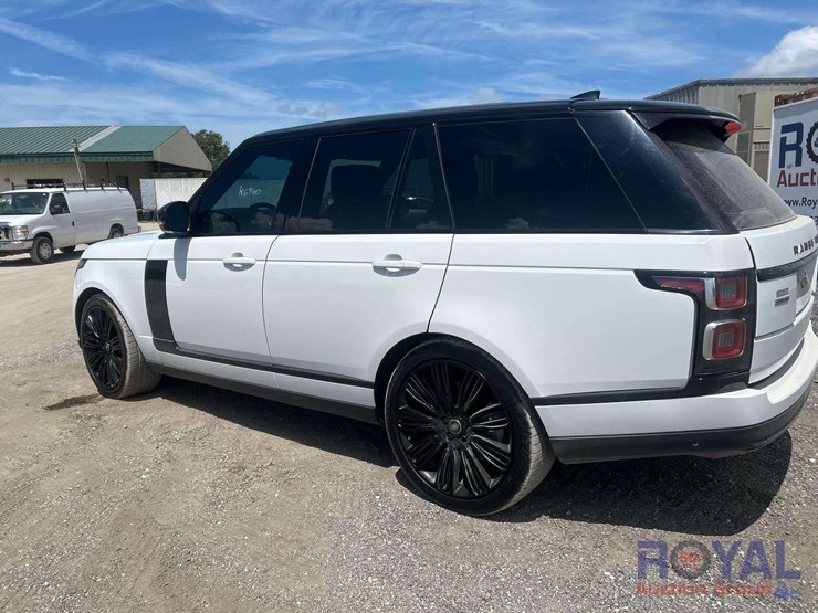 2018-land-rover-range-rover-image-4