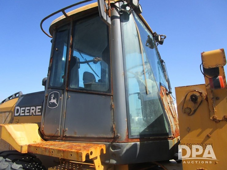 deere-544k-image-10