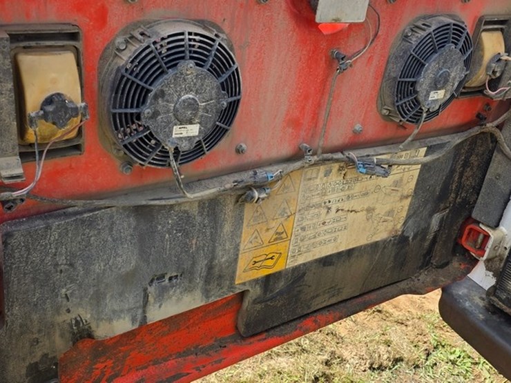 2018-bobcat-t870-image-41