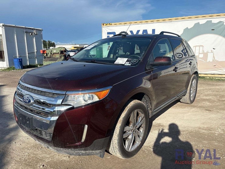 2012-ford-edge-image-1