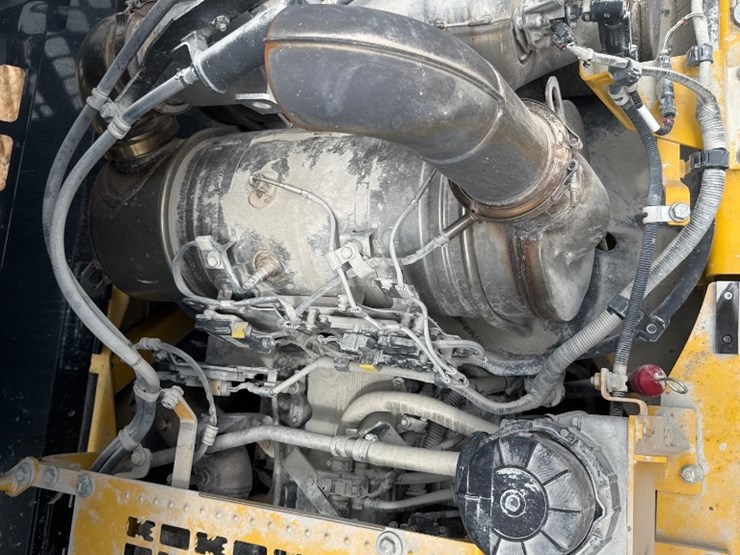 2023-komatsu-pc360-lc-11-image-23