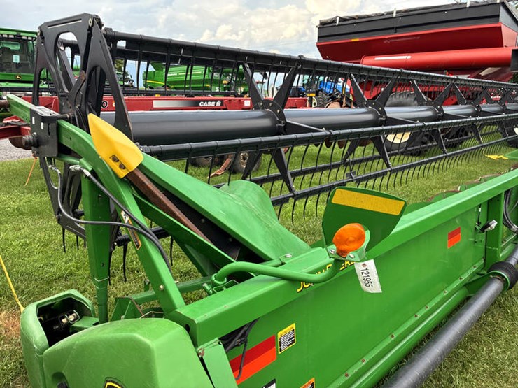 2010-john-deere-635f-image-10